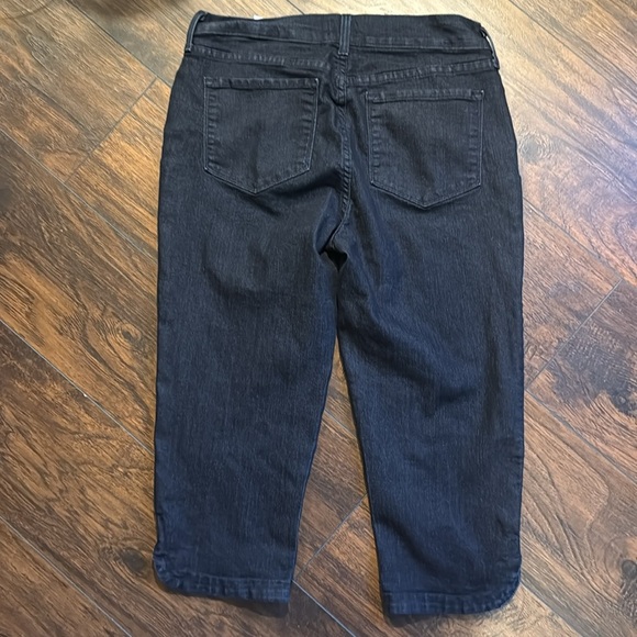 Not your daughter’s jeans dark wash cropped high rise size 12 (D18) - Picture 6 of 7